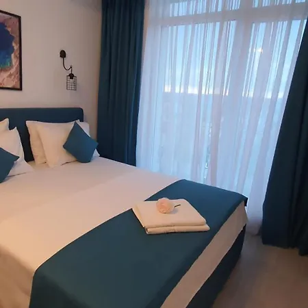 Apartament Waterfront Premier Promenada Heated Pool Prima Linie Năvodari