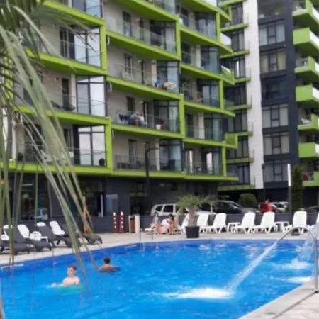Apartament Waterfront Premier Promenada Heated Pool Prima Linie Năvodari