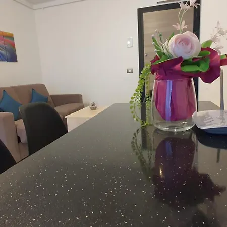 Waterfront Premier Promenada Heated Pool Prima Linie Apartment
